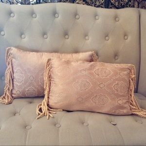2 Accent Pillows
